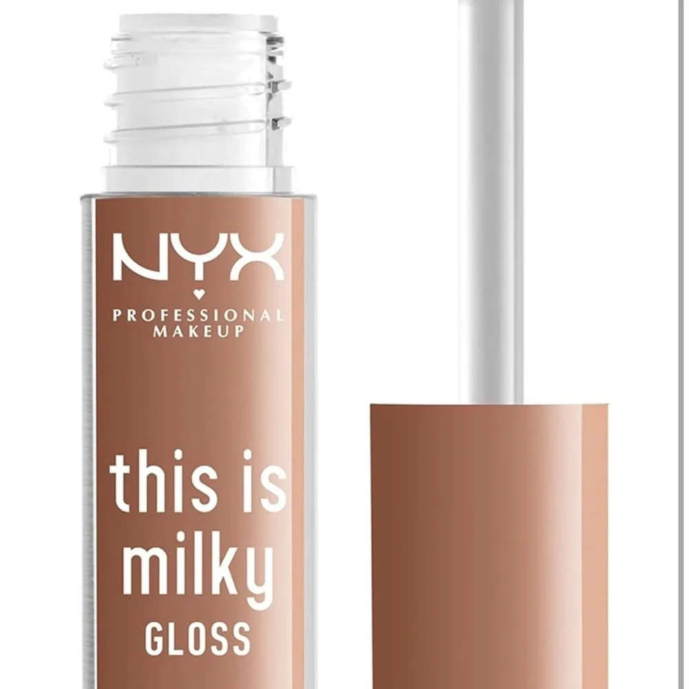 NYX PROFESSIONAL MAKEUP This Is Milky Gloss, Vegan Lip‎ Gloss, 12 Hour Hydration
